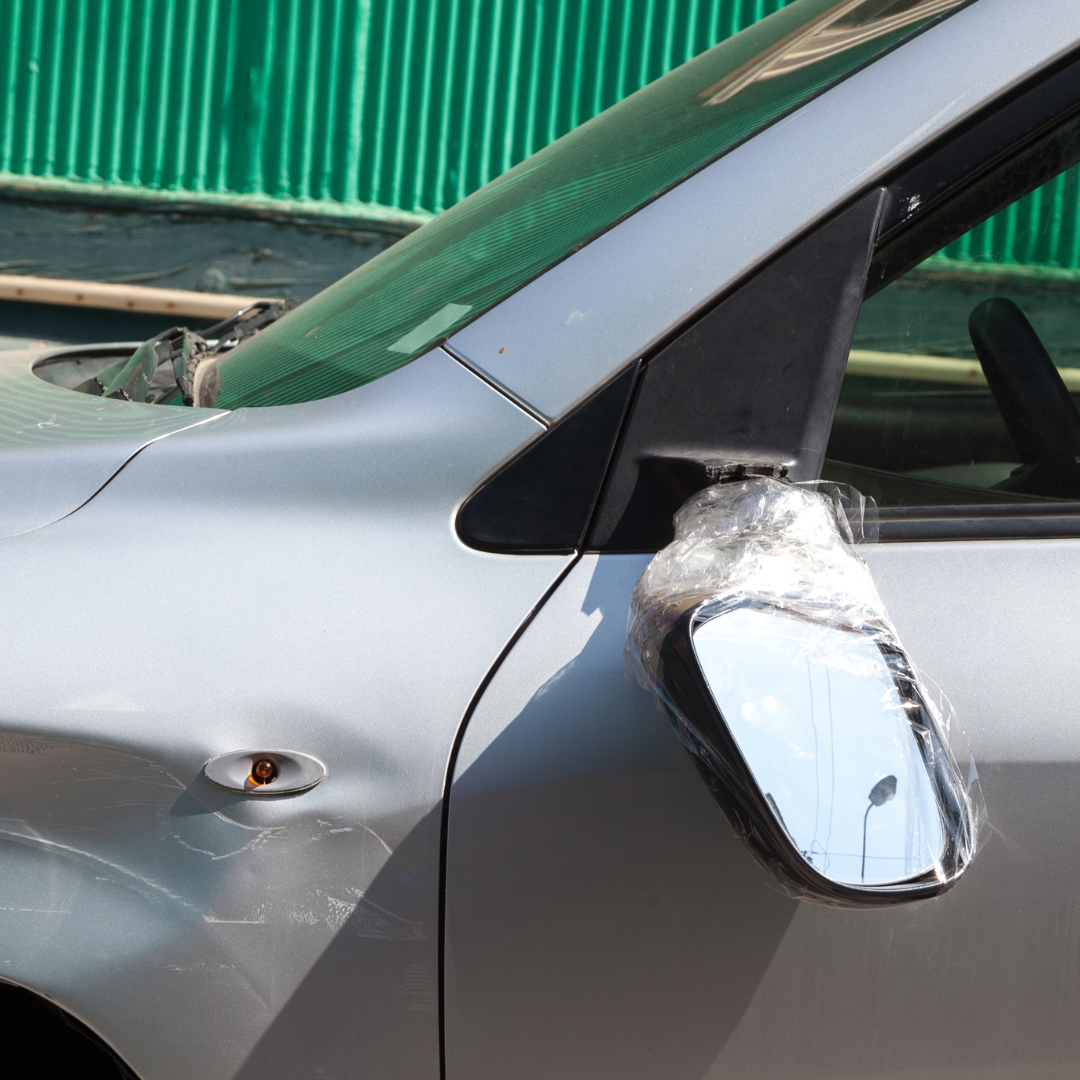 Why You Need to Replace a Broken Side Mirror Immediately