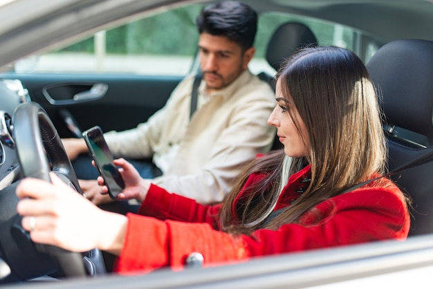 Top Qualities to Look for in a Professional Driving Instructor